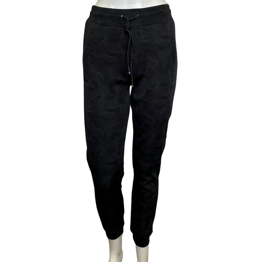 NEW FUYUKAI joggers in black camo